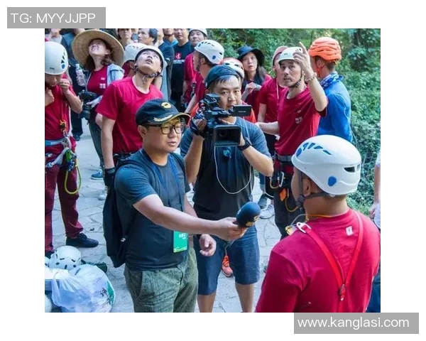 极限运动的战术解析：深入探讨上海极限运动队的区域防守策略与实践