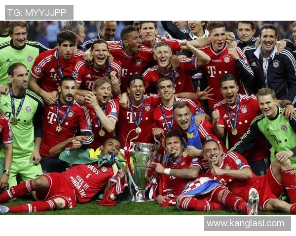 2011年德甲经典对决拜仁慕尼黑与多特蒙德的巅峰之战回顾