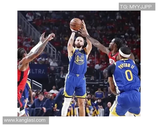 2017年NBA季后赛小牛勇士对决回顾与精彩瞬间分析