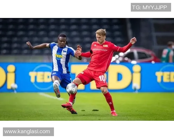 苏利南共和国与哥斯达黎加的精彩对决引发足球迷热议